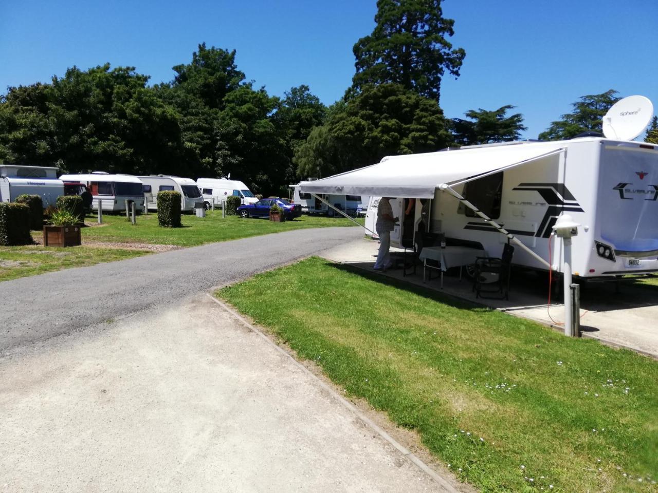 Mawley Holiday Park Masterton Exterior foto